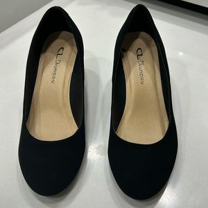 Chinese Laundry Wedges